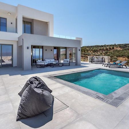 Luxurious Villa Cretan Aura With Private Heated Pool, Jacuzzi And Playroom Agios Ioannis  Eksteriør billede