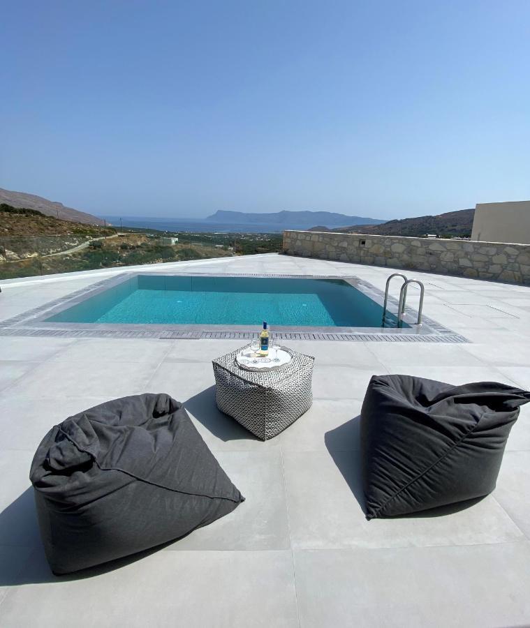 Luxurious Villa Cretan Aura With Private Heated Pool, Jacuzzi And Playroom Agios Ioannis  Eksteriør billede