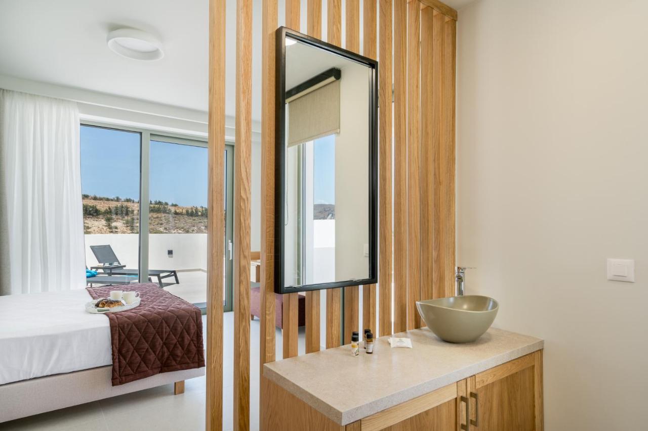 Luxurious Villa Cretan Aura With Private Heated Pool, Jacuzzi And Playroom Agios Ioannis  Eksteriør billede