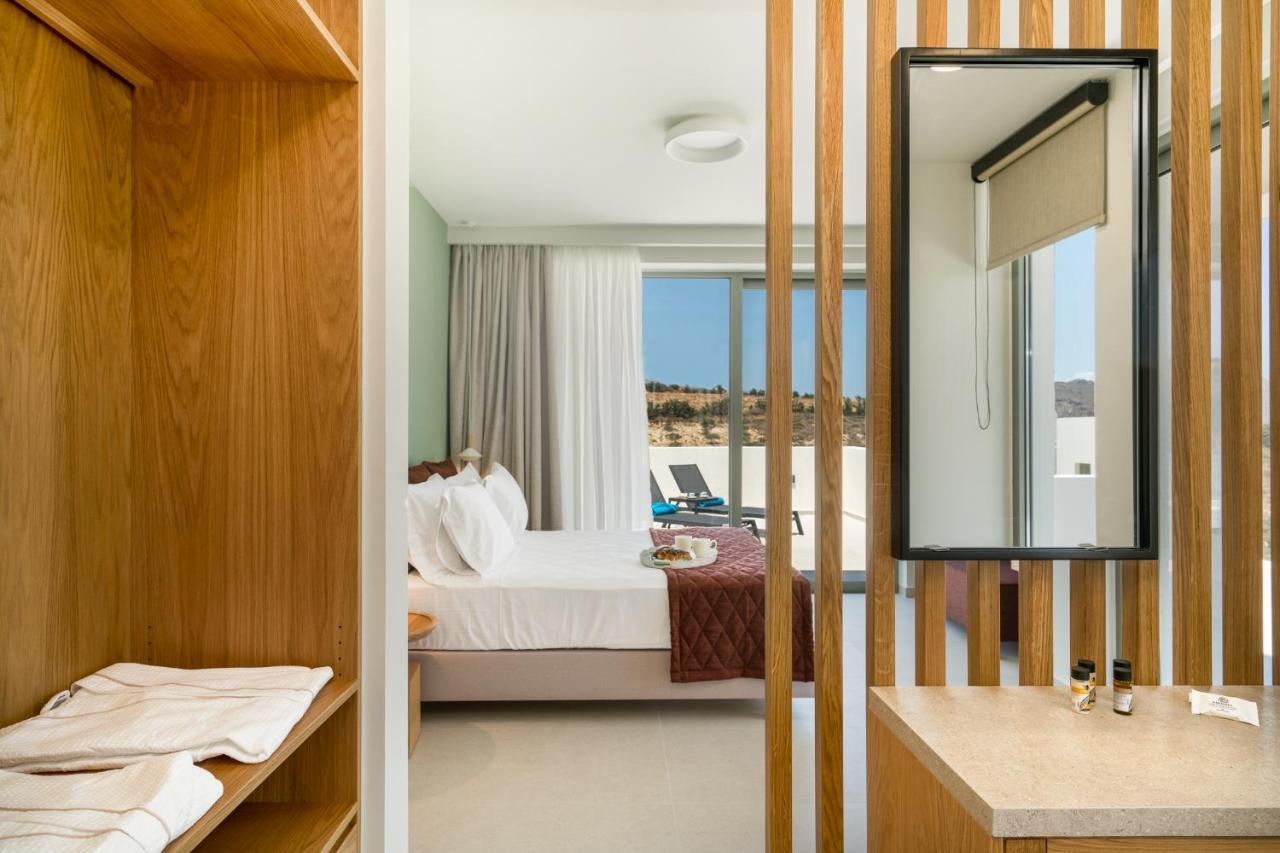Luxurious Villa Cretan Aura With Private Heated Pool, Jacuzzi And Playroom Agios Ioannis  Eksteriør billede